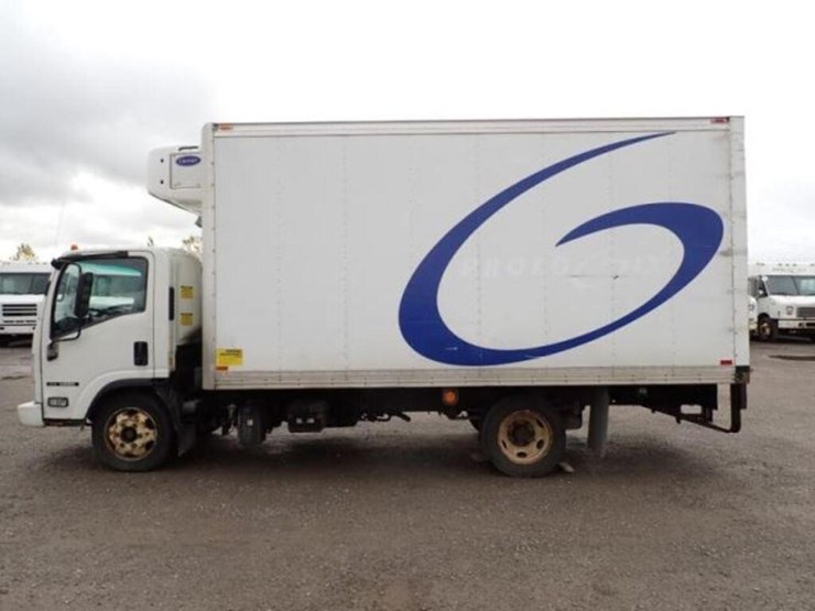 2018-isuzu-nrr-image-8