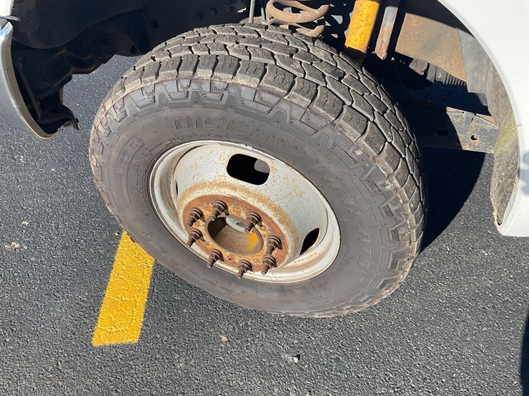 2013-ford-f350-image-8