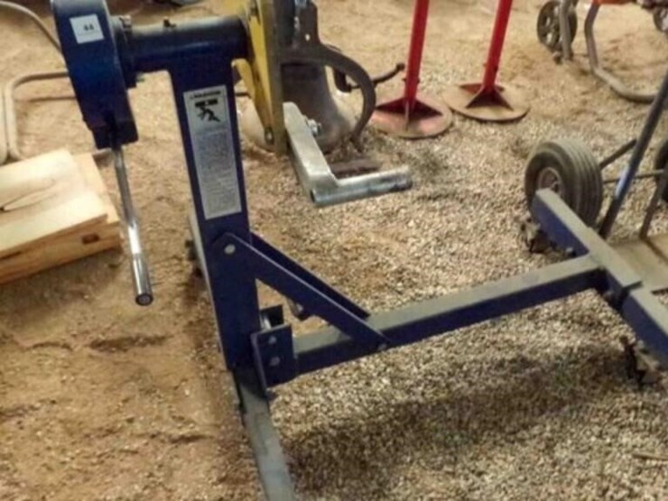 napa-1000lb-engine-stand-image-1