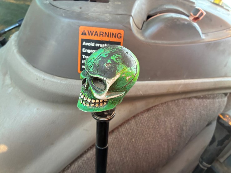 2017-john-deere-6115d-image-17