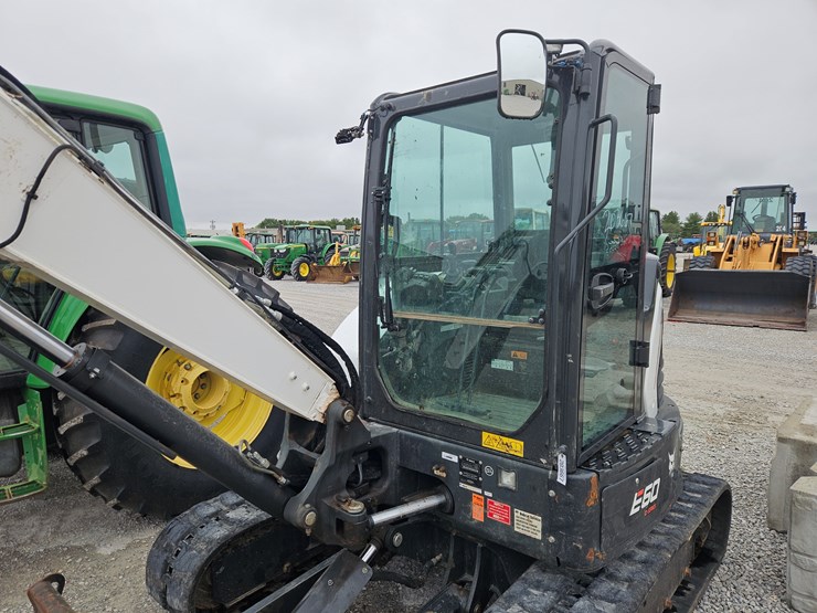 2022-bobcat-e60-image-4