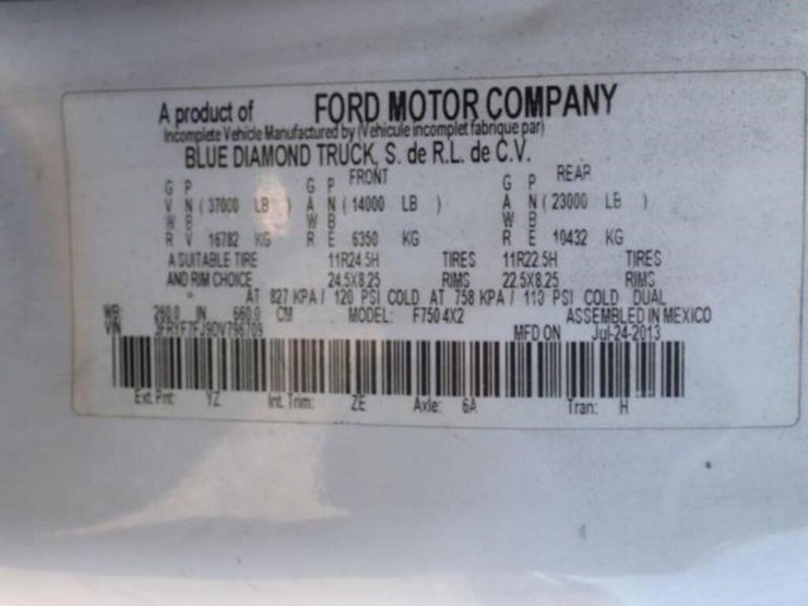 2013-ford-f750-image-11