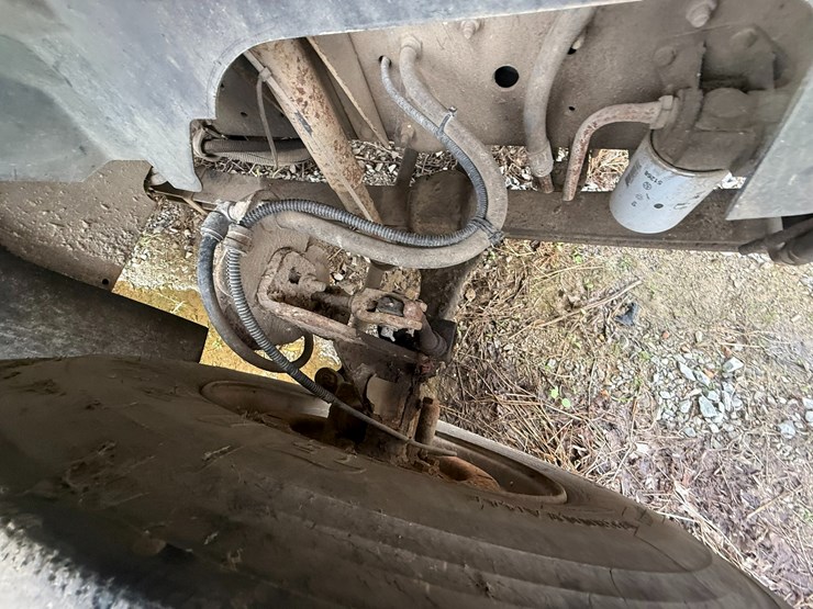 2002-caterpillar-3126-image-22