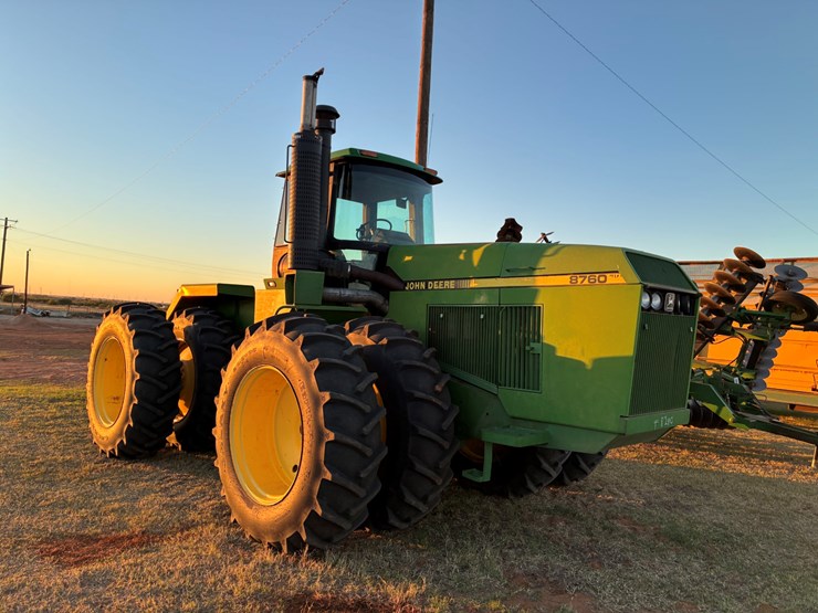john-deere-8760-image-1