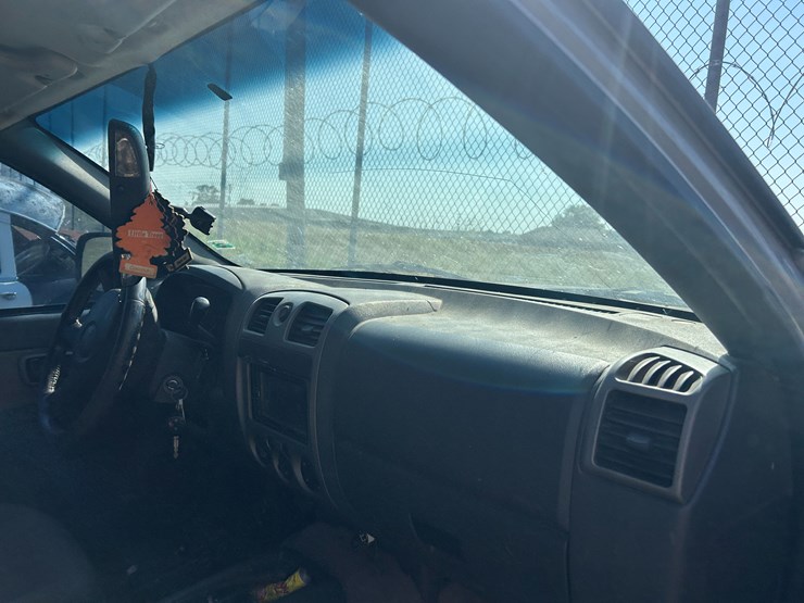 2004-gmc-canyon-image-21