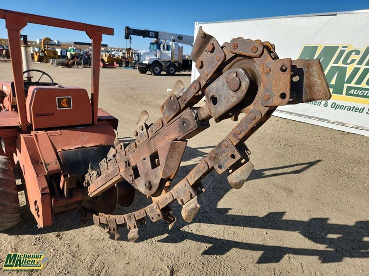 ditch-witch-r40a-image-27