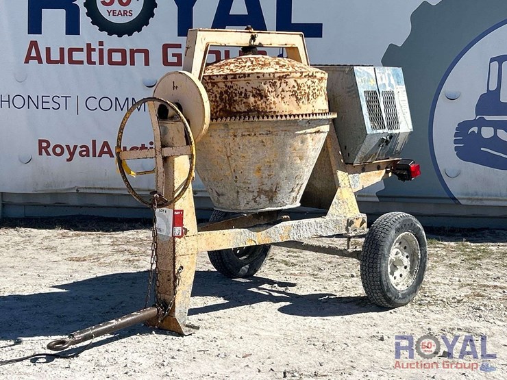 2004-950m-towable-cement-mixer-image-1