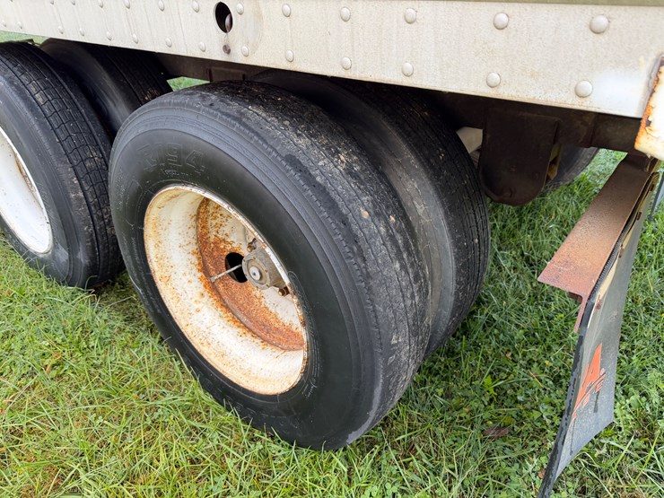 1995-dorsey-48-ft-image-7