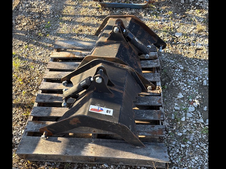 #81-•-grapple-bucket-parts-image-1