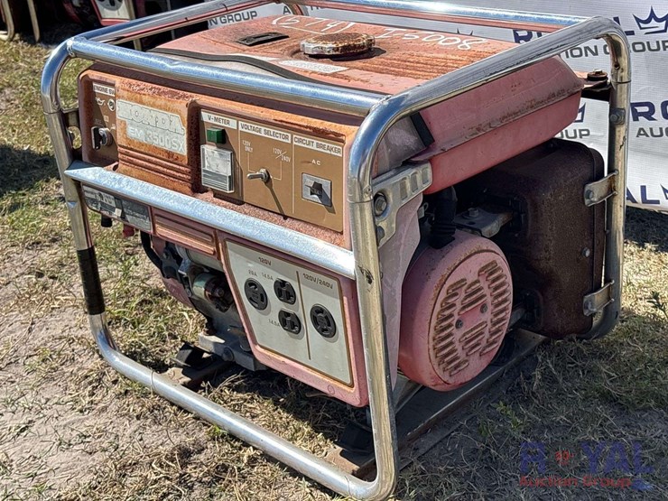 honda-em3500sx-portable-gasoline-generator-image-3