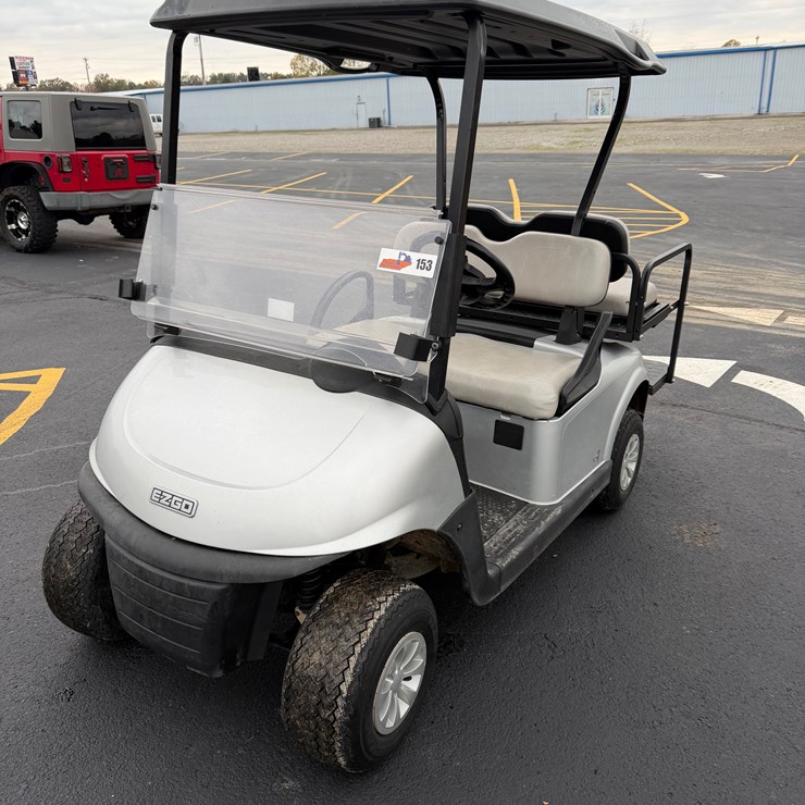 #153 • 2023 EZ-GO Gas Golf Cart