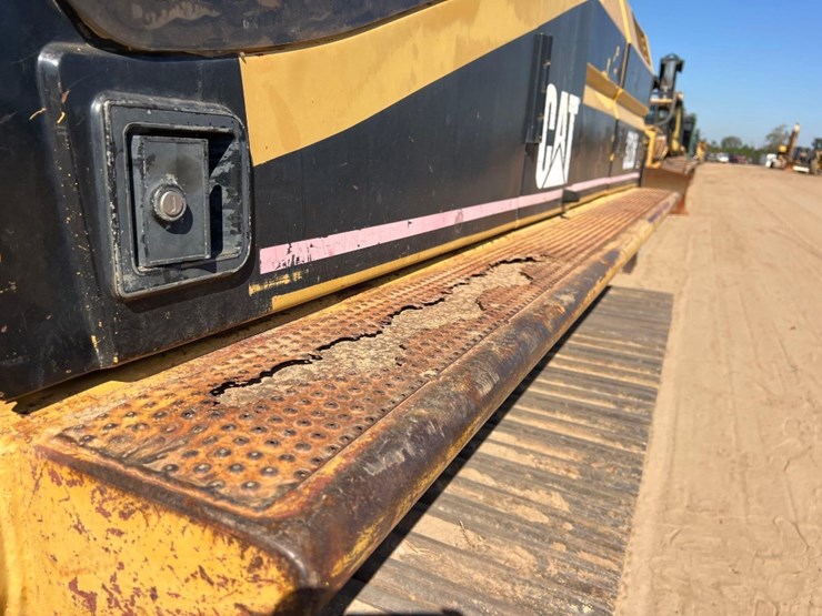 2000-caterpillar-322bl-image-32