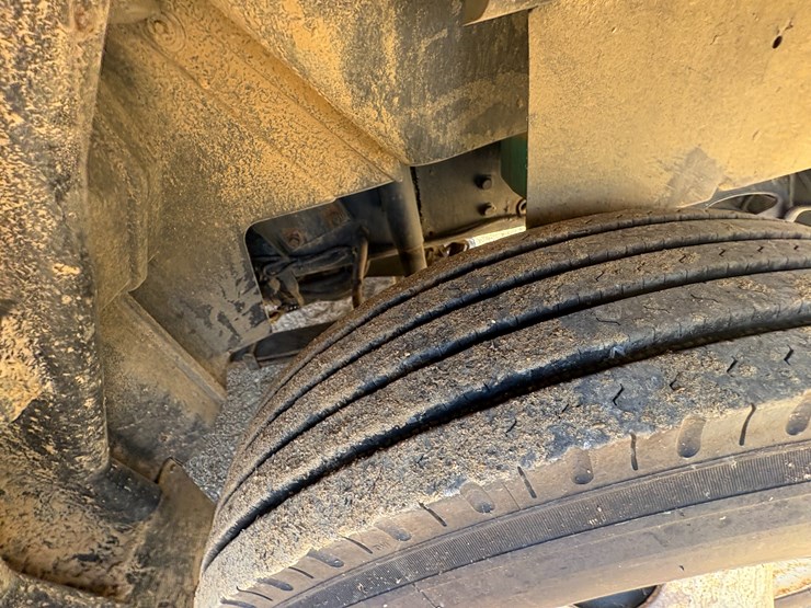 #22534-•-2014-freightliner-prostar-lf-687-t/a-daycab-truck-tractor-vin:-1hsdjsnr4eh099715-image-9