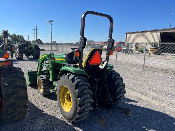 john-deere-3720-image-11