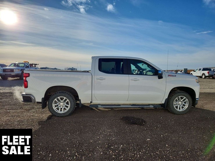 2019-chevrolet-silverado-1500-image-25