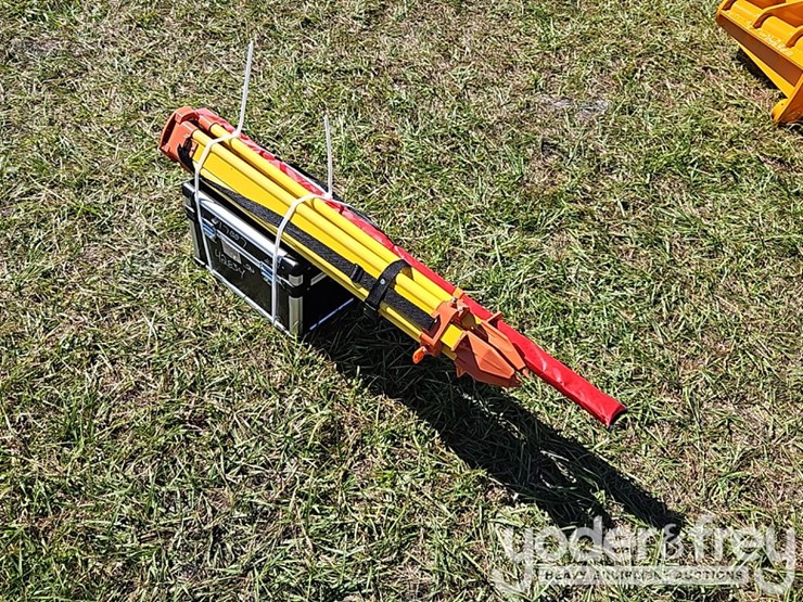 unused-laser-level-image-1