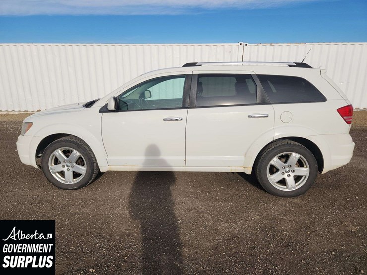 2010-dodge-journey-image-8