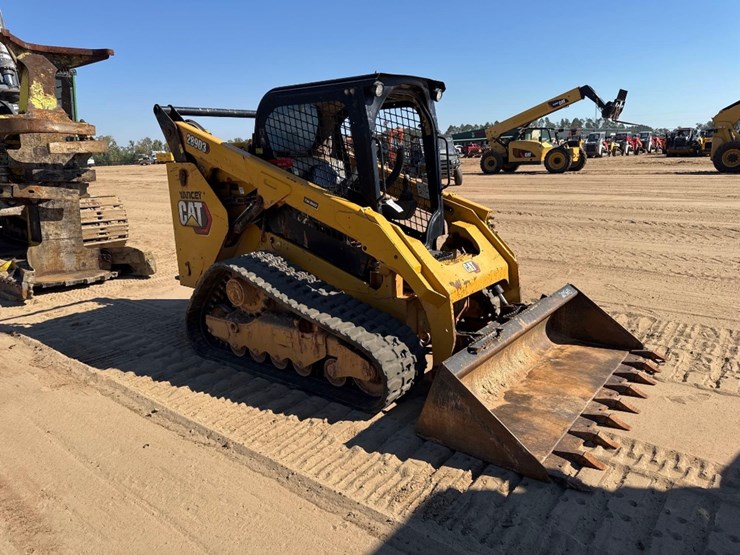 2021-caterpillar-289d3-image-6