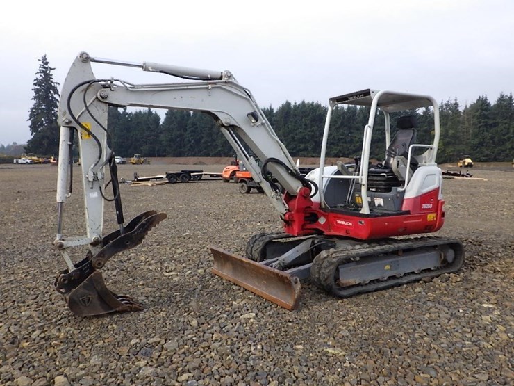 takeuchi-tb260-image-1