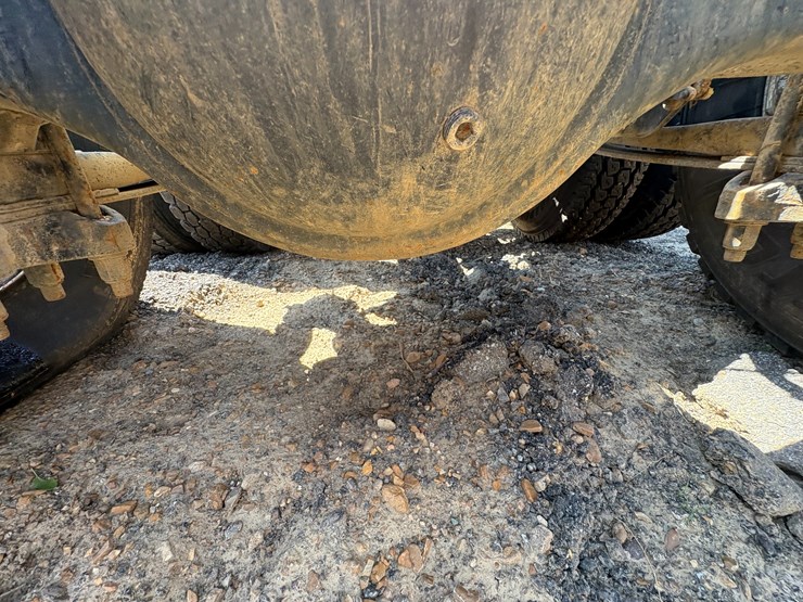 #22534-•-2014-freightliner-prostar-lf-687-t/a-daycab-truck-tractor-vin:-1hsdjsnr4eh099715-image-26