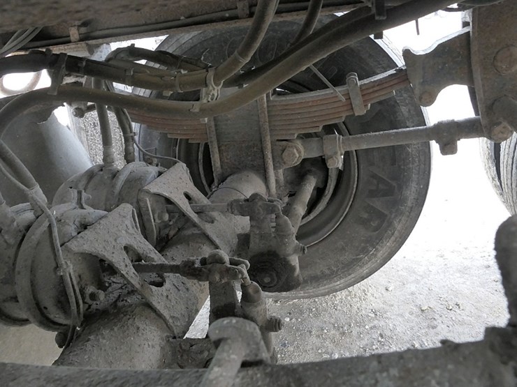 2000-summit-26'-tandem-demo-trailer,-sn:1s8sd2628y0010266,-barn-door-swing-image-16