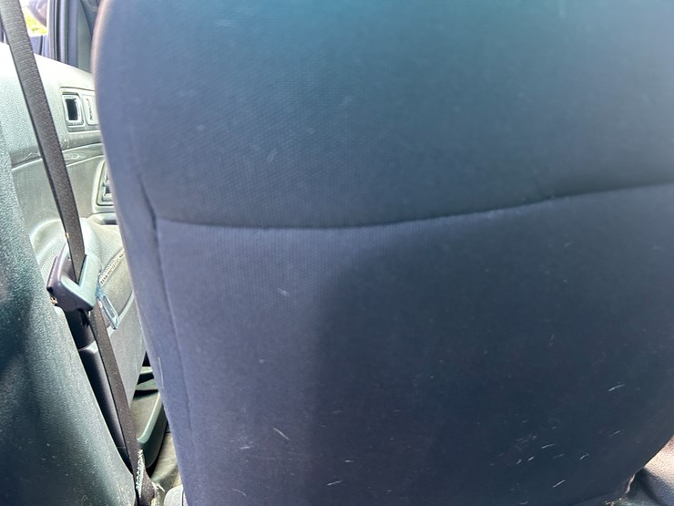 2013-ford-explorer-image-23