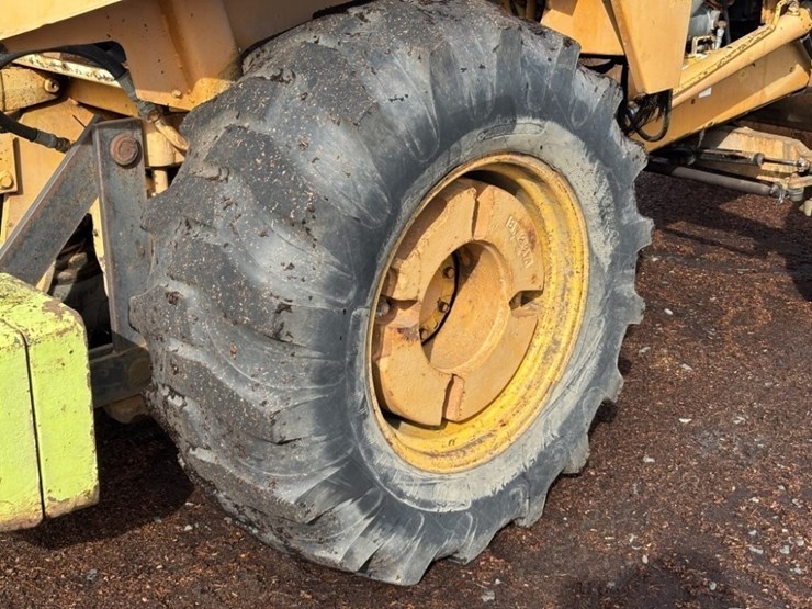 1980-case-580c-image-11