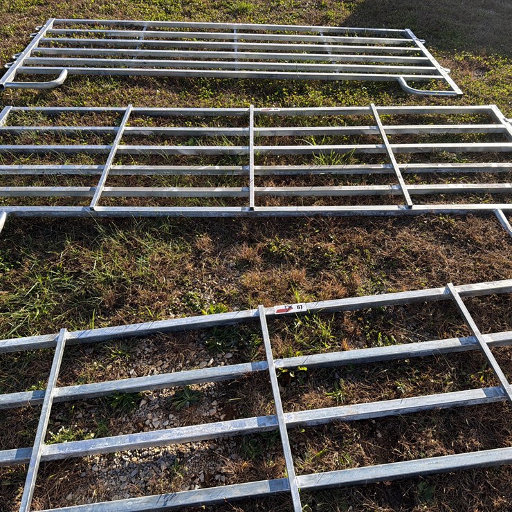 #68 • 12 FT Galvanized Heavy Duty Panel