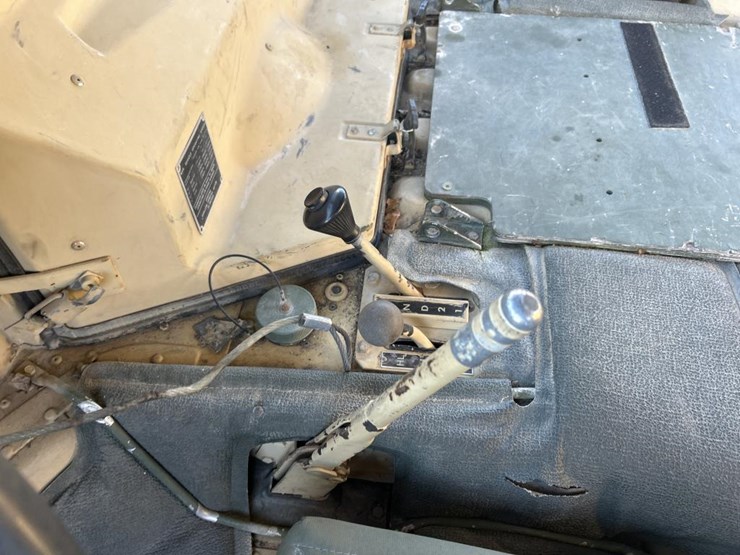 #5036-•-hummer-hmmwv-image-63