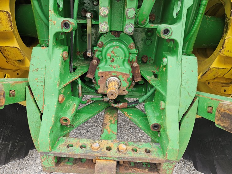 2001-john-deere-8110-image-15