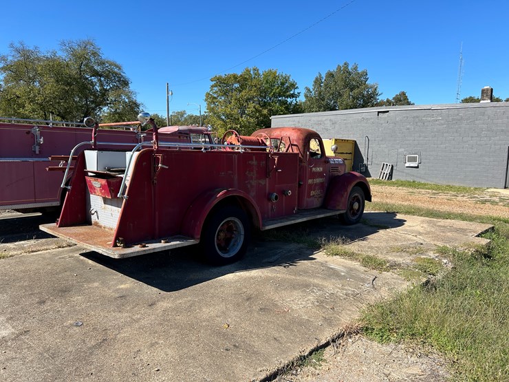 international-700-image-3