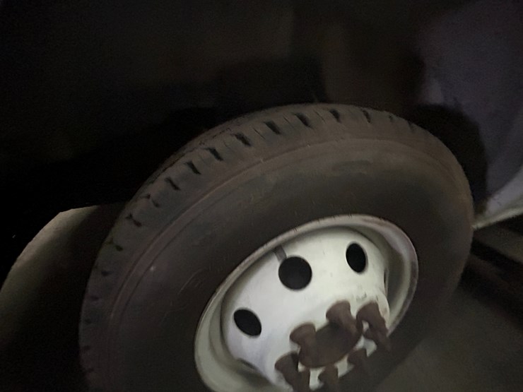 1992-ford-e350-image-8