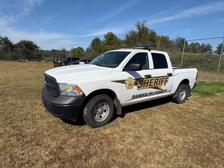 2017-dodge-1500-image-1
