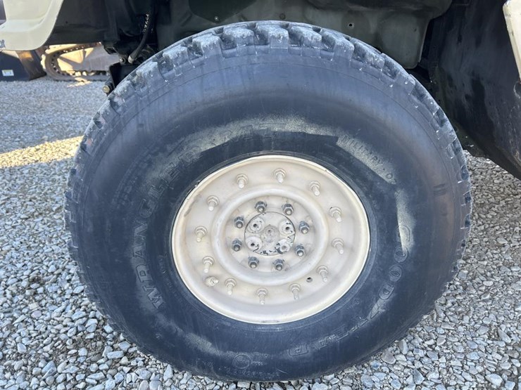 #5036-•-hummer-hmmwv-image-70