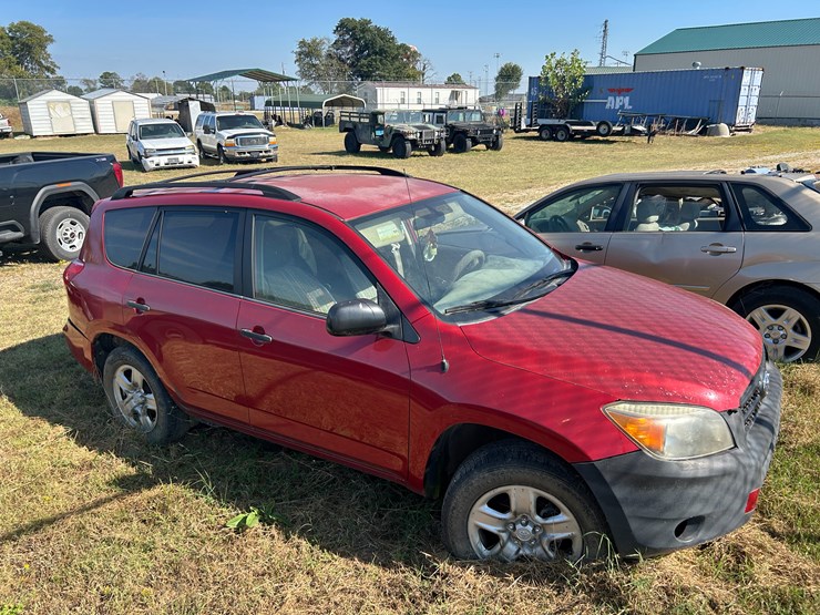 2007-toyota-rav4-image-4