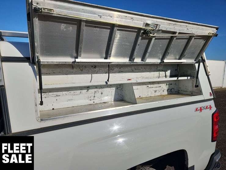 2016-chevrolet-silverado-2500hd-image-21