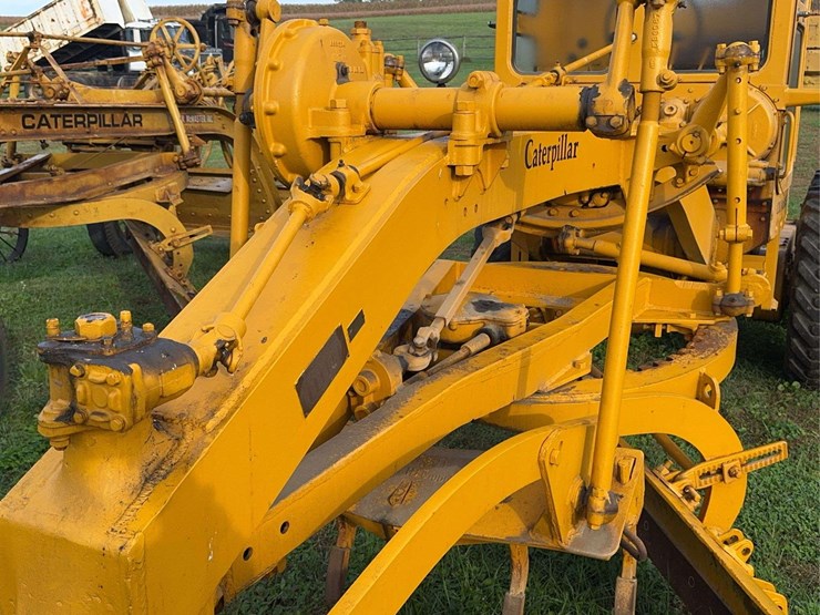 1937-caterpillar-no.-212-motor-grader-image-15