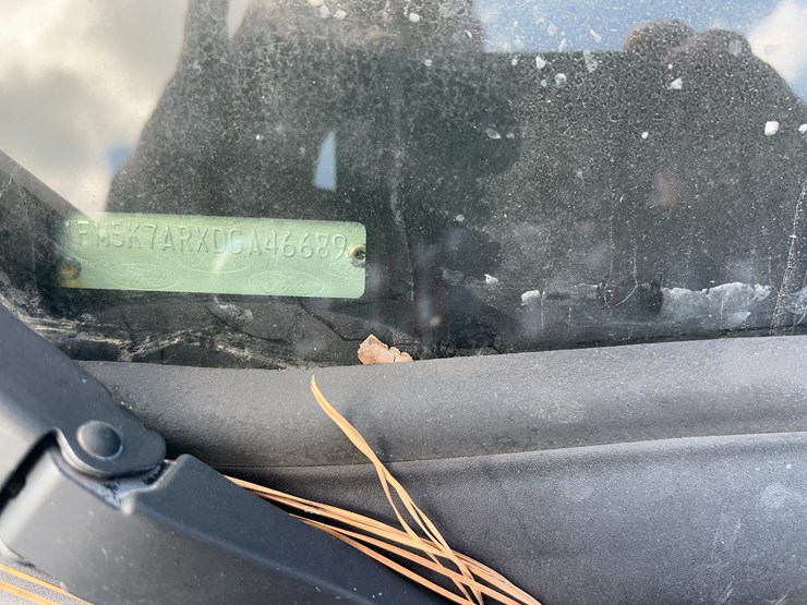 2013-ford-explorer-image-55