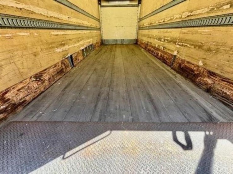 2013-ford-f750-xl-image-45