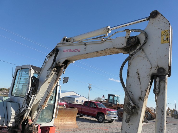 takeuchi-tb153-image-7