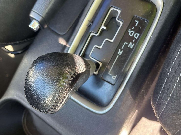 2016-mitsubishi-outlander-image-18