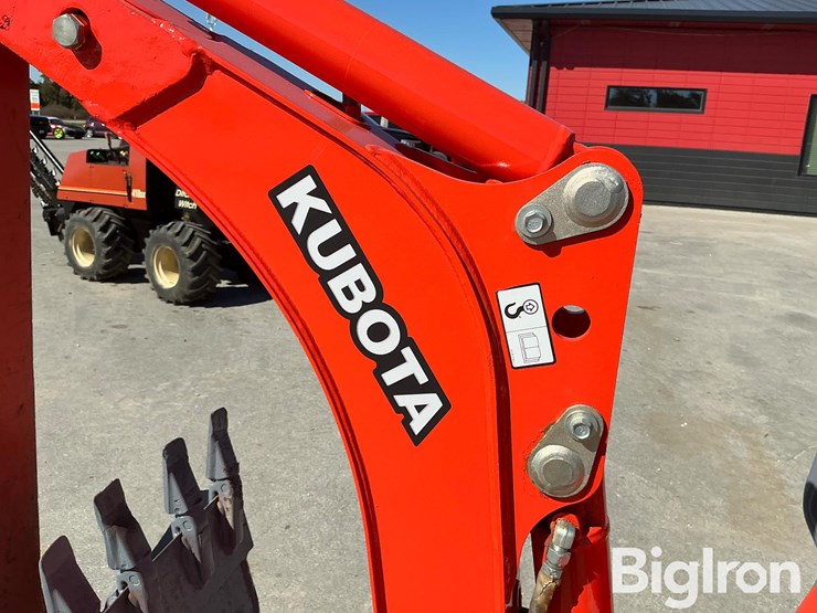 2019-kubota-k008-3-image-12