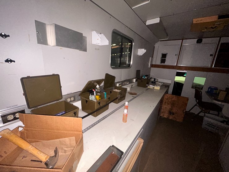 1992-ford-e350-image-19