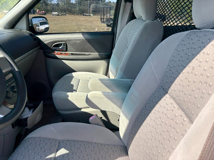 2008-chevrolet-uplander-image-40