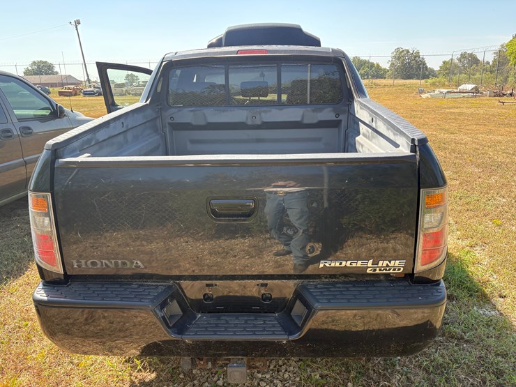 2006-honda-ridgeline-image-10