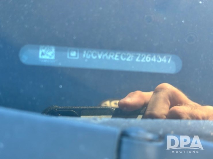 2015-chevrolet-silverado-image-79