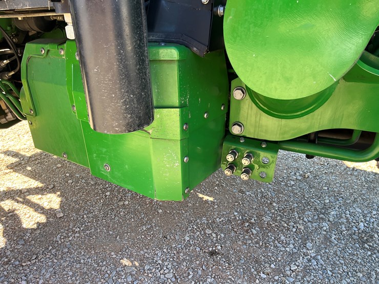 2020-john-deere-5100e-image-6