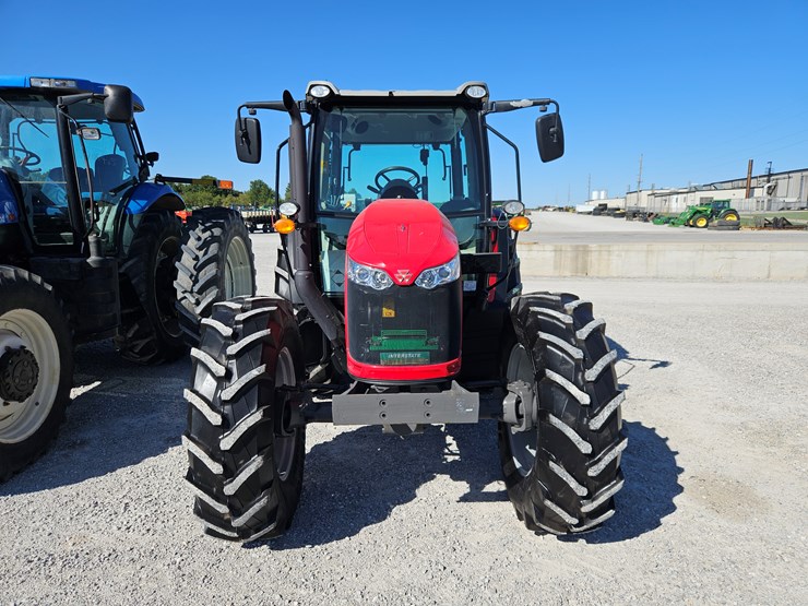 2020-massey-ferguson-6713-image-2