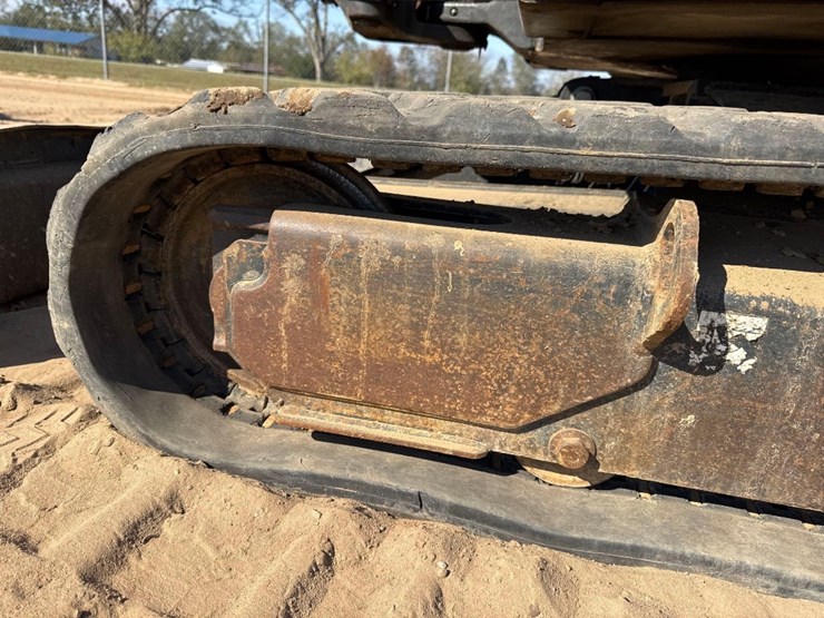 2020-bobcat-e35-image-10