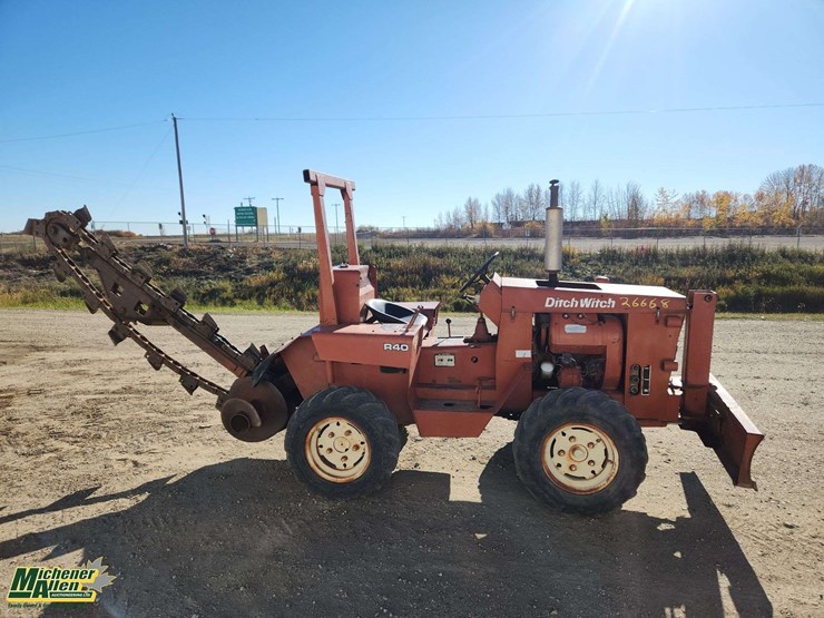 ditch-witch-r40a-image-17